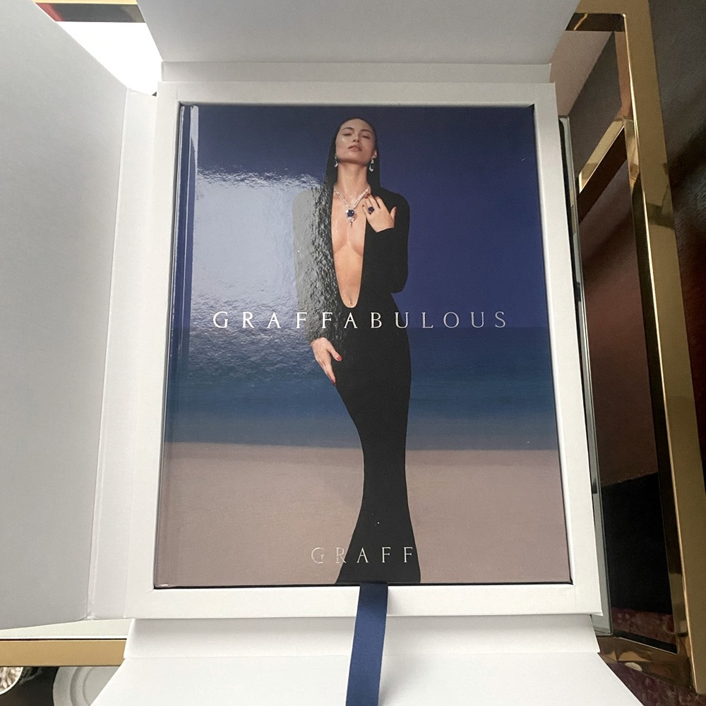 GRAFF HIGH JEWELRY COFFEE TABLE BOOK